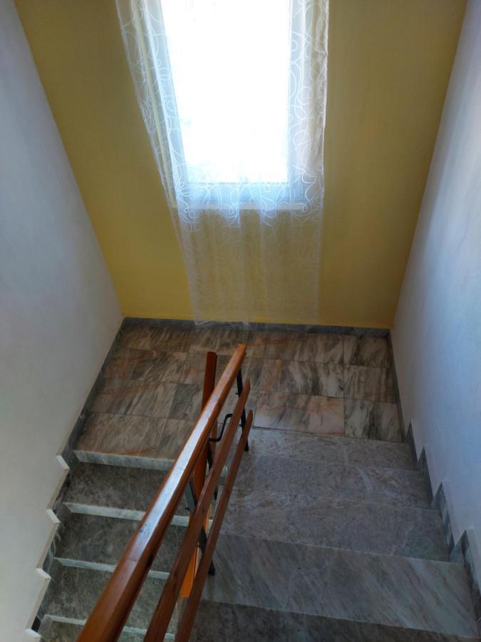 Guest House Nikolovi Lozenec Kültér fotó
